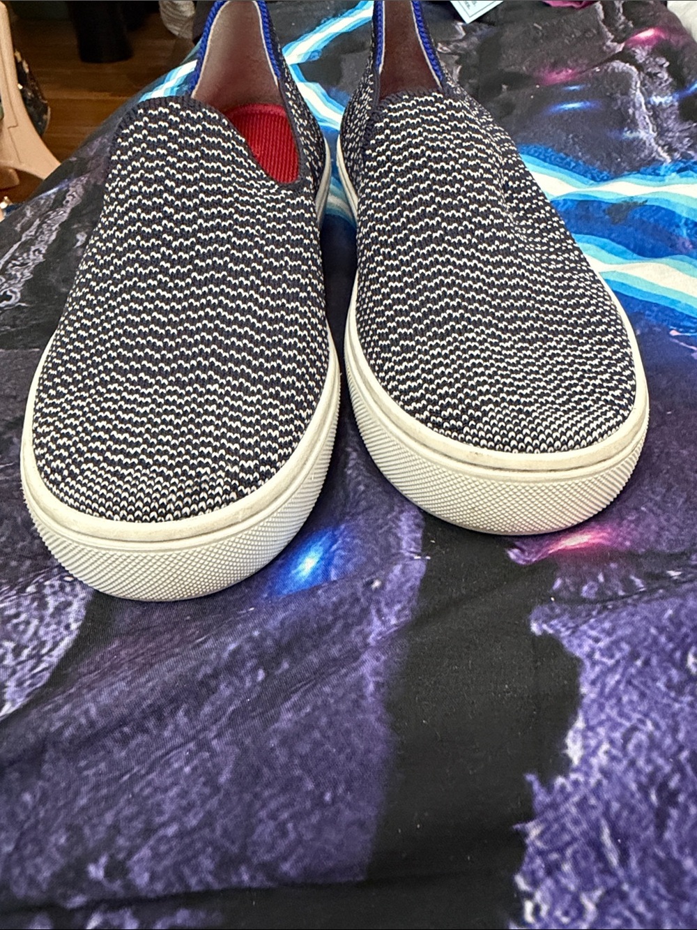 Rothy’s Textured Navy & White Slip-On Sneakers size 5 - Picture 2 of 6